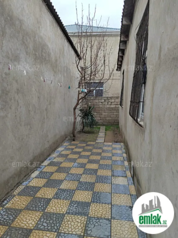 Satılır 4 otaqlı həyət evi 110 m²