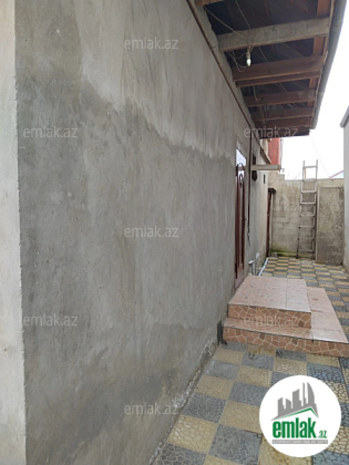 Satılır 4 otaqlı həyət evi 110 m²