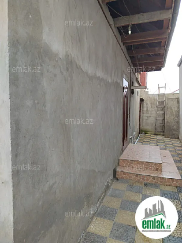 Satılır 4 otaqlı həyət evi 110 m²