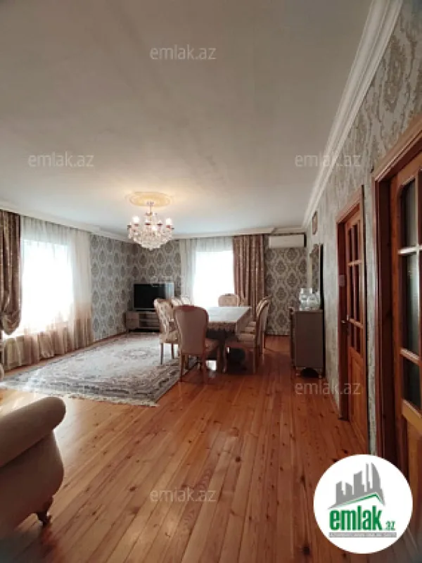 Satılır 4 otaqlı həyət evi 110 m²