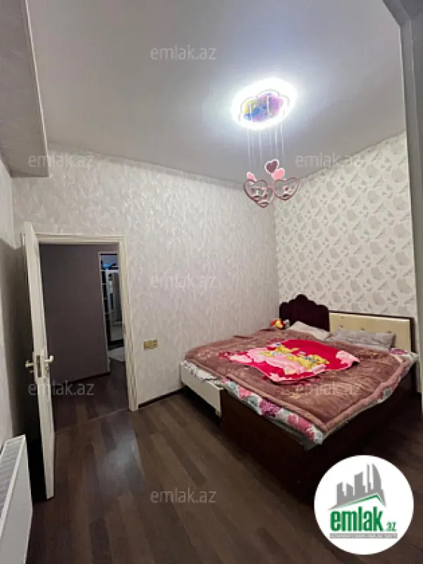 Satılır 4 otaqlı yeni tikili 95 m²