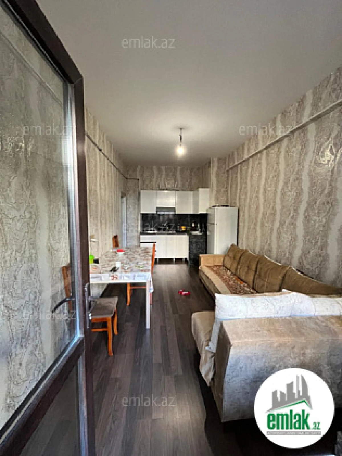 Satılır 4 otaqlı yeni tikili 95 m²