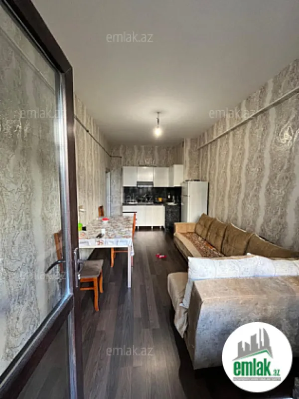 Satılır 4 otaqlı yeni tikili 95 m²