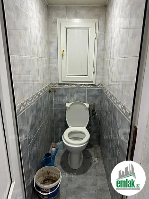 Satılır 2 otaqlı köhnə tikili 40 m²