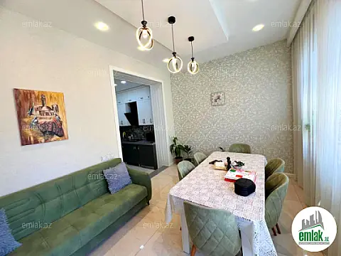 Satılır 3 otaqlı köhnə tikili 90 m²