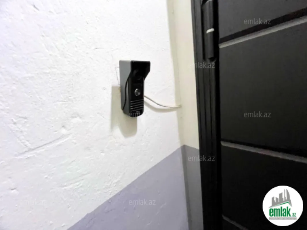 Satılır 3 otaqlı köhnə tikili 90 m²