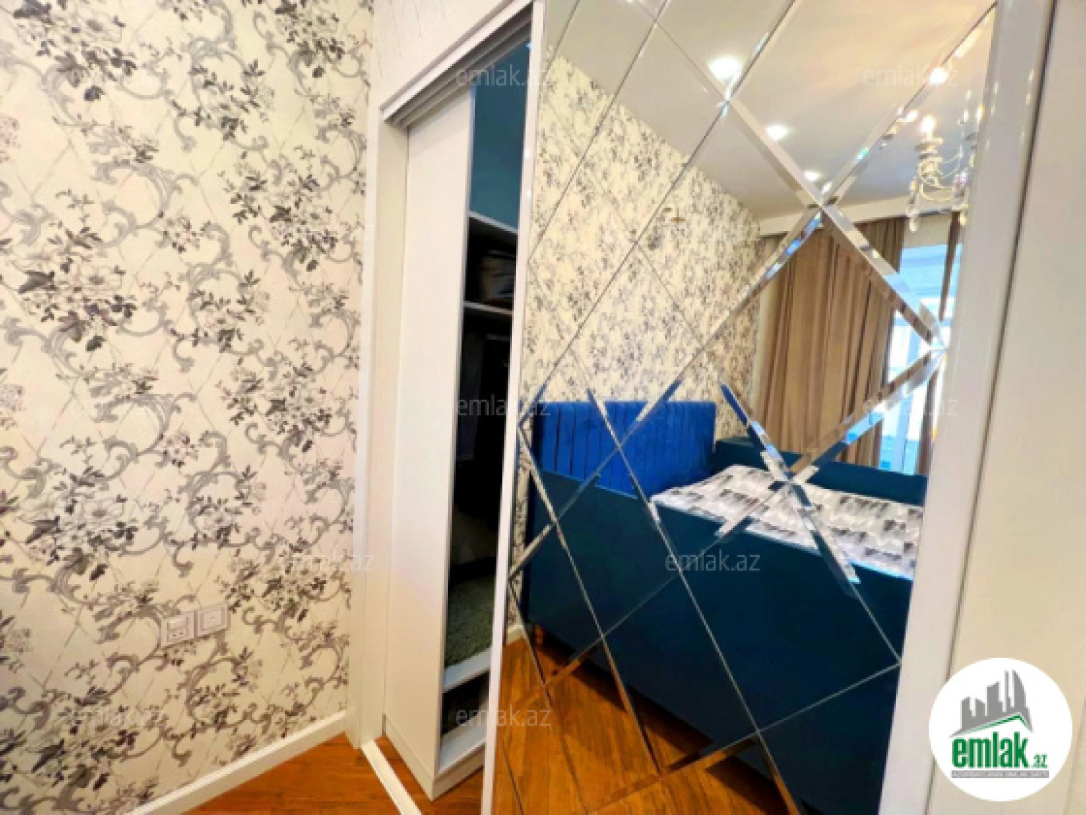 Satılır 3 otaqlı köhnə tikili 90 m²