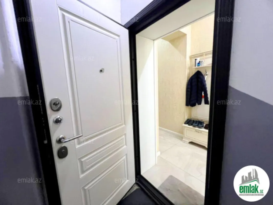 Satılır 3 otaqlı köhnə tikili 90 m²