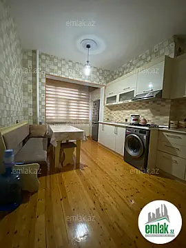 Satılır 2 otaqlı köhnə tikili 60 m²
