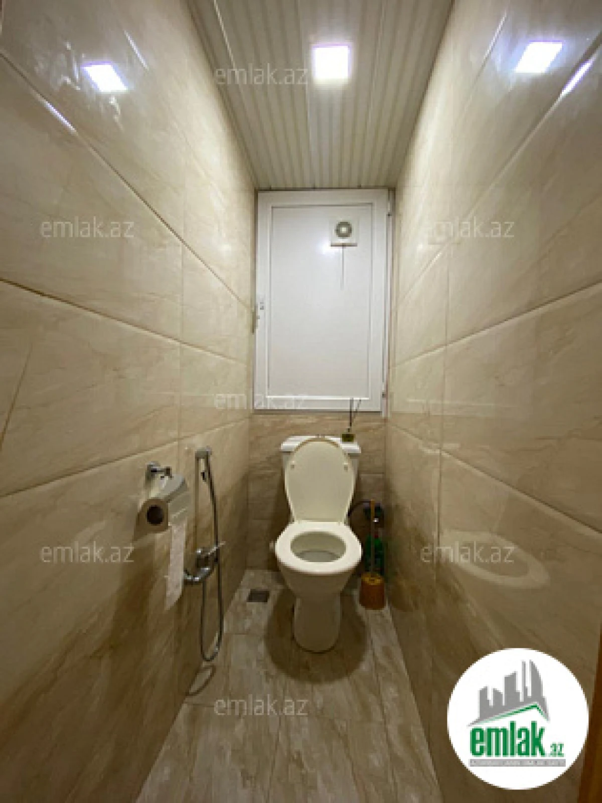 Satılır 2 otaqlı köhnə tikili 60 m²