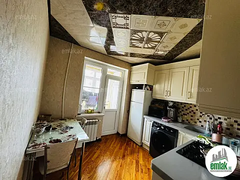 Satılır 3 otaqlı yeni tikili 90 m²