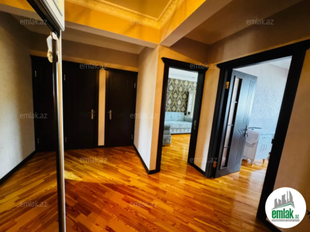 Satılır 3 otaqlı yeni tikili 90 m²