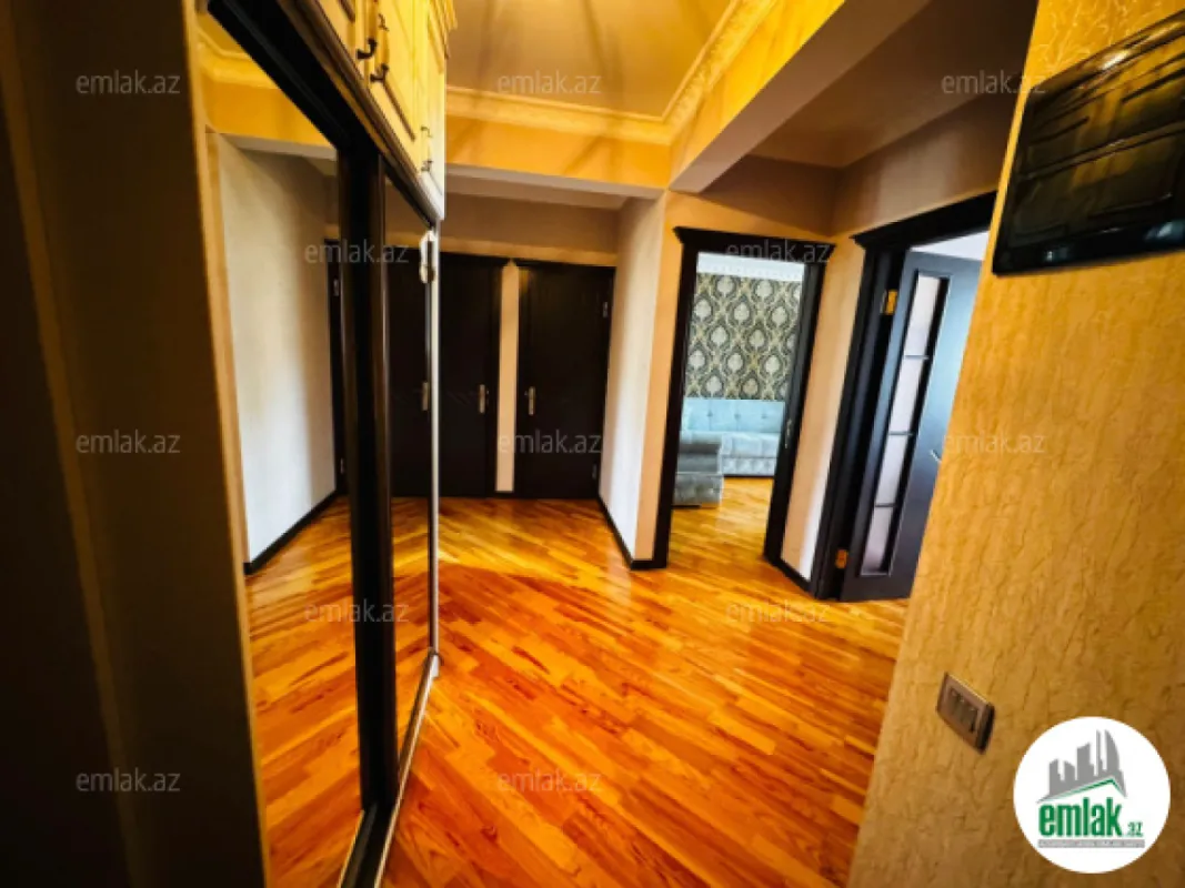 Satılır 3 otaqlı yeni tikili 90 m²