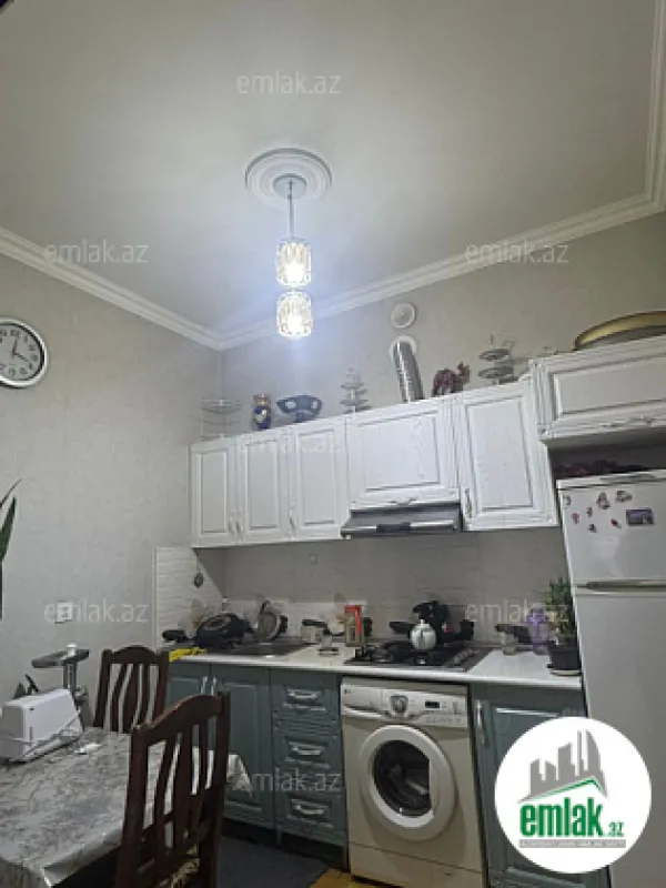 Satılır 2 otaqlı yeni tikili 70 m²