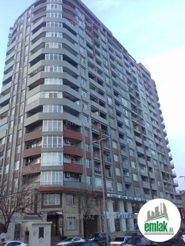 Satılır 4 otaqlı yeni tikili 250 m²