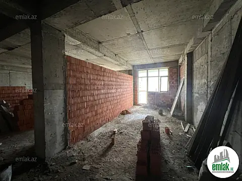 Satılır 4 otaqlı yeni tikili 250 m²
