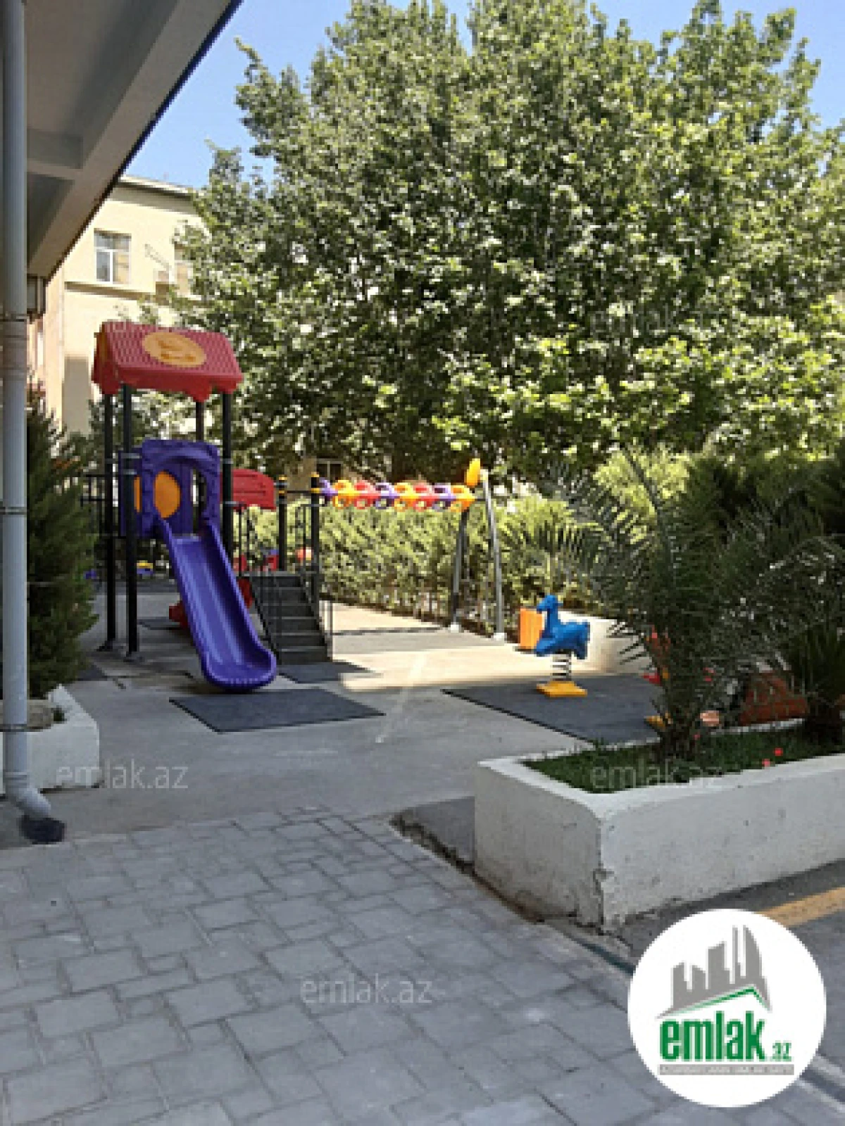 Satılır 4 otaqlı yeni tikili 168 m²