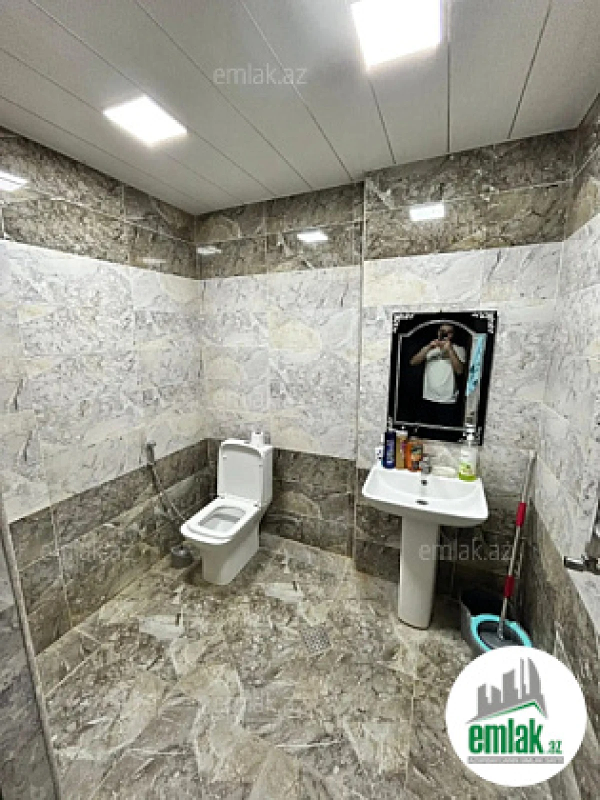 Satılır 2 otaqlı yeni tikili 70 m²