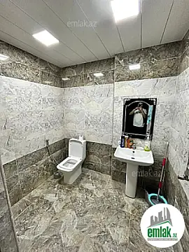 Satılır 2 otaqlı yeni tikili 70 m²