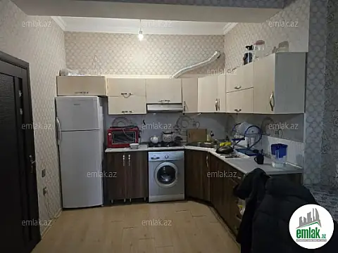 Satılır 2 otaqlı yeni tikili 70 m²