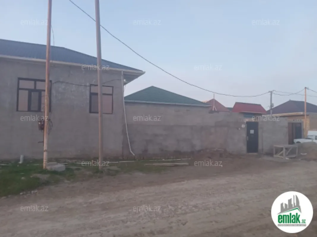 Satılır 3 otaqlı həyət evi 120 m²