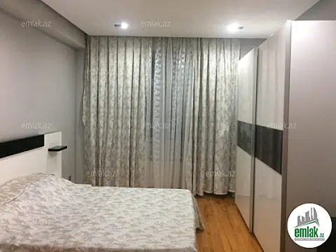 Satılır 2 otaqlı yeni tikili 72 m²