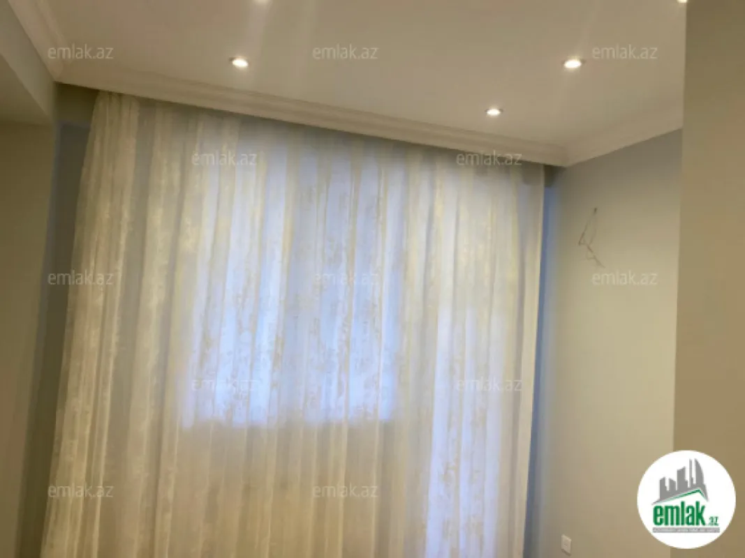 Satılır 3 otaqlı yeni tikili 110 m²