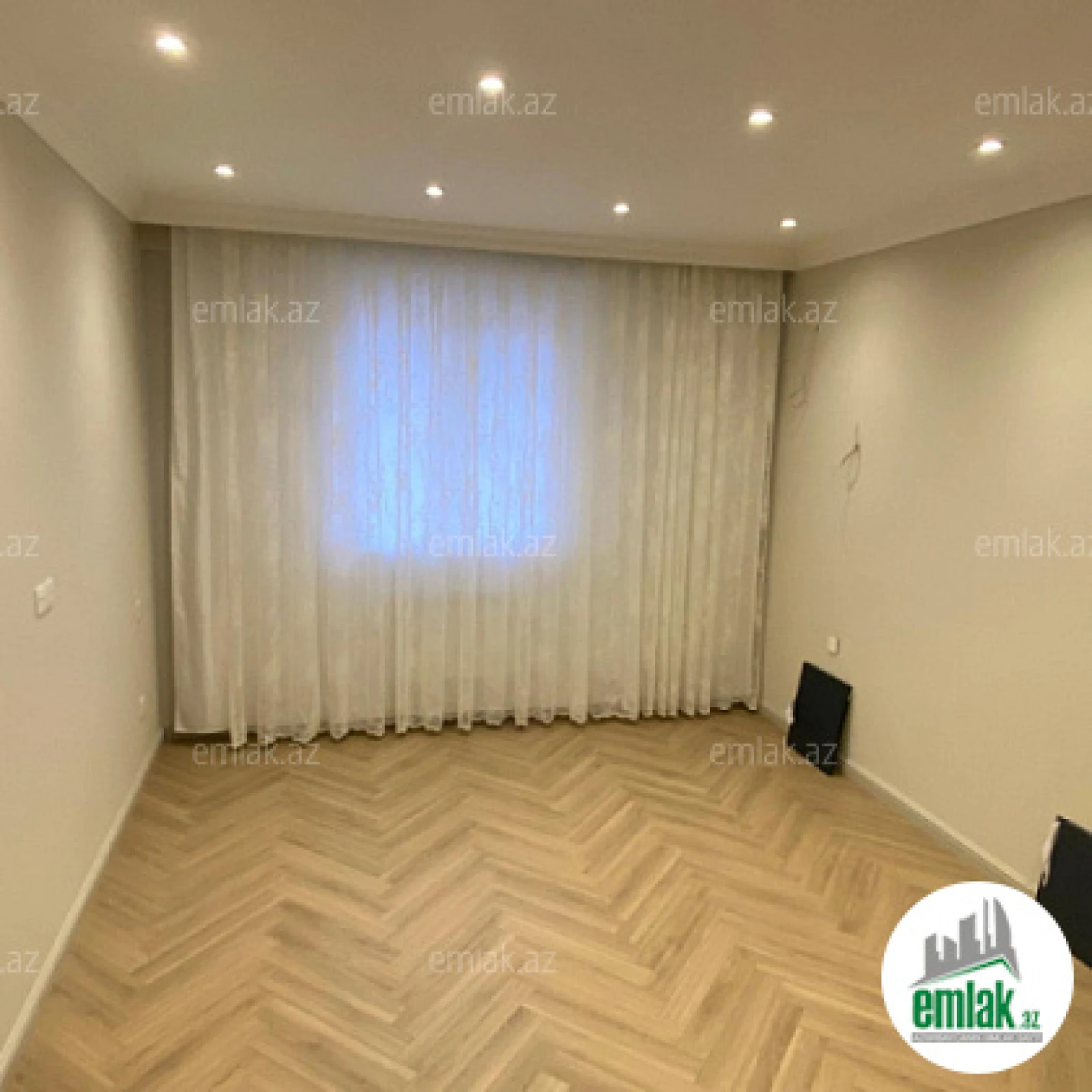 Satılır 3 otaqlı yeni tikili 110 m²