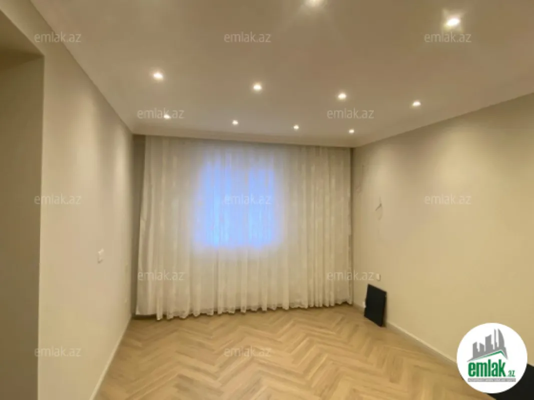 Satılır 3 otaqlı yeni tikili 110 m²