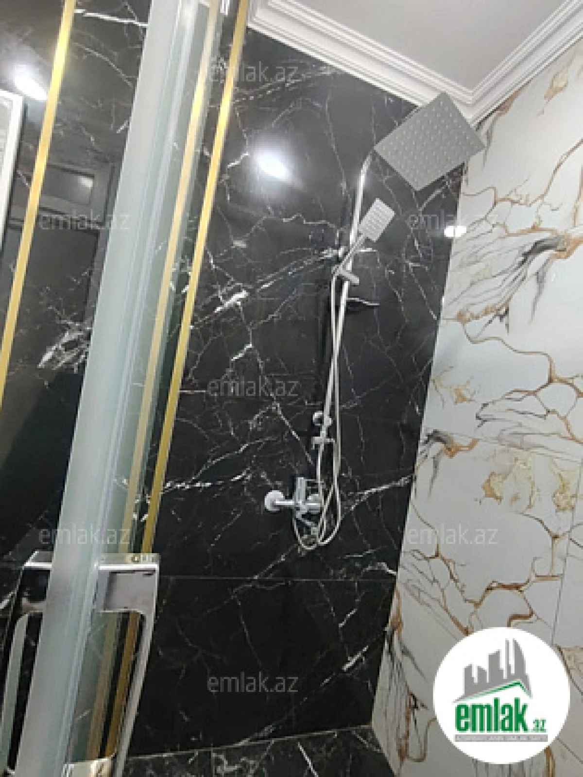 Satılır 2 otaqlı yeni tikili 68 m²