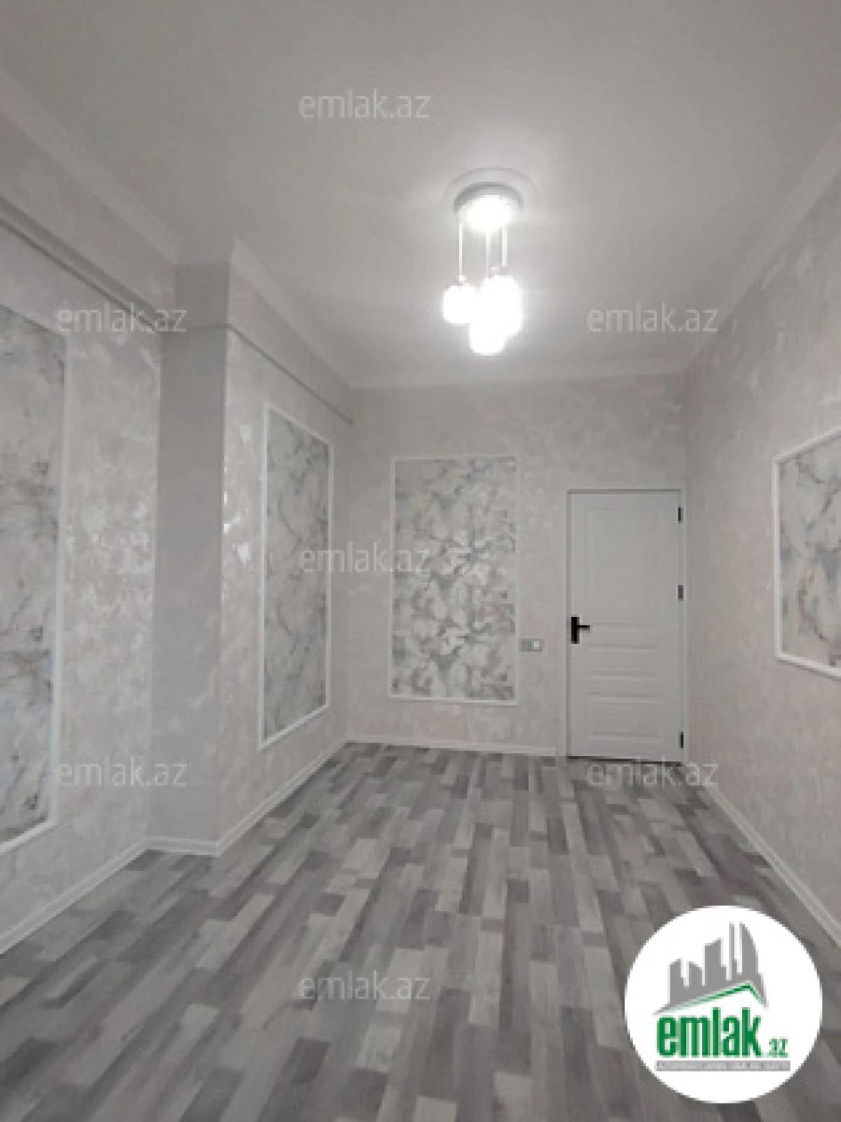 Satılır 2 otaqlı yeni tikili 68 m²