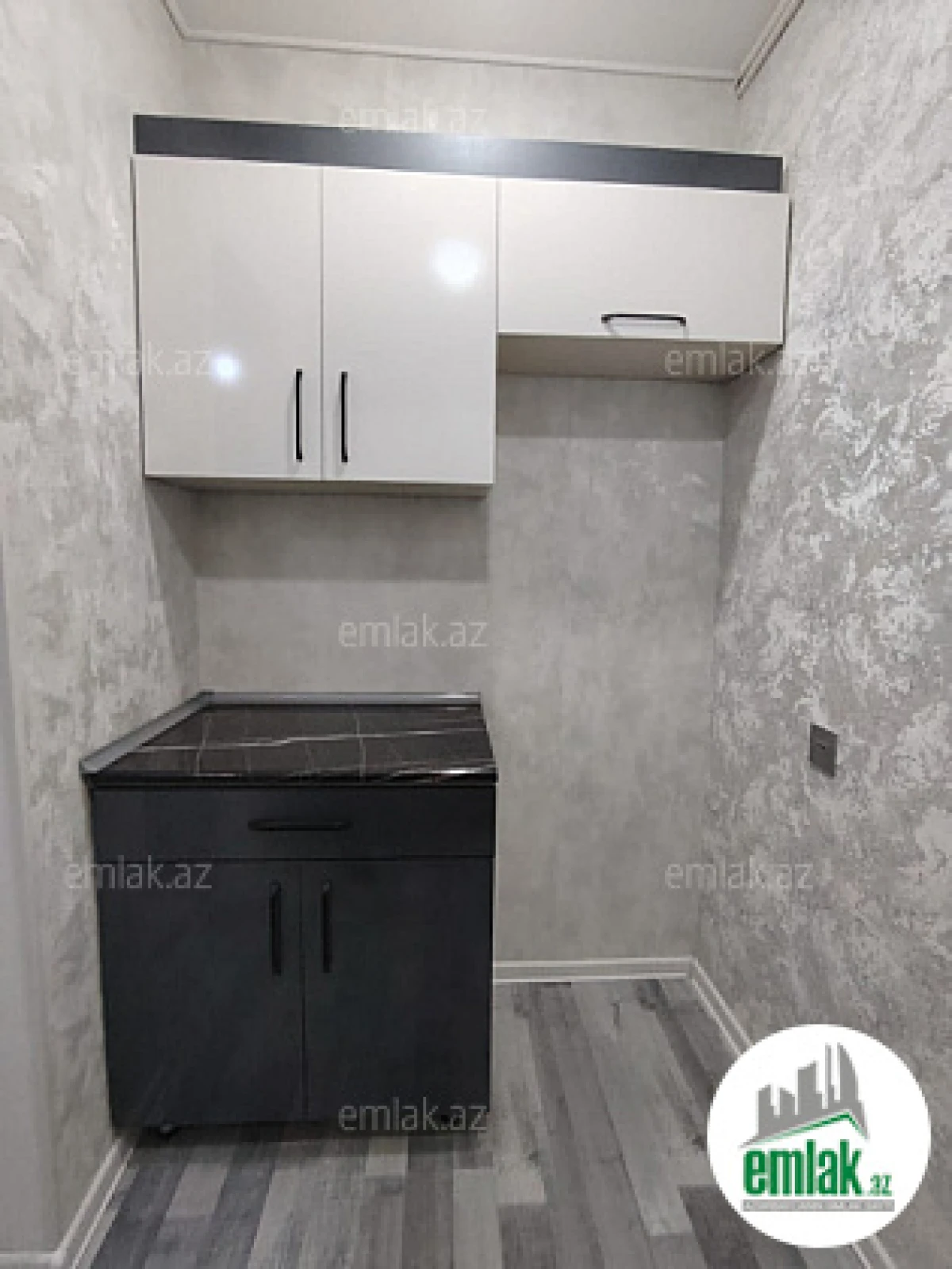 Satılır 2 otaqlı yeni tikili 68 m²