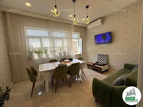 Satılır 3 otaqlı köhnə tikili 90 m²