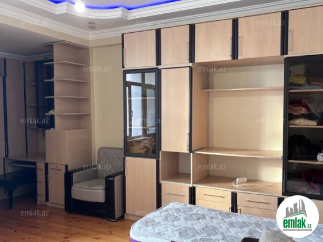 Satılır 2 otaqlı yeni tikili 64 m²