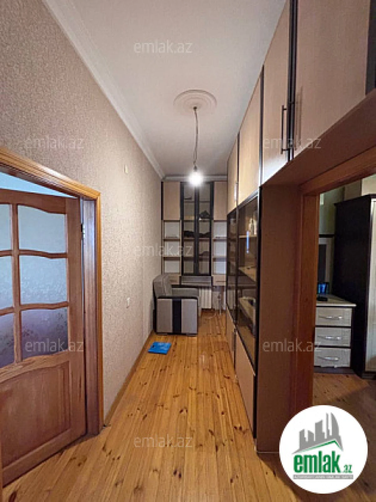 Satılır 2 otaqlı yeni tikili 64 m²