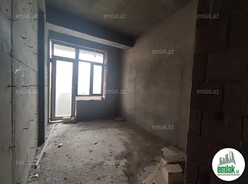 Satılır 3 otaqlı yeni tikili 105 m²
