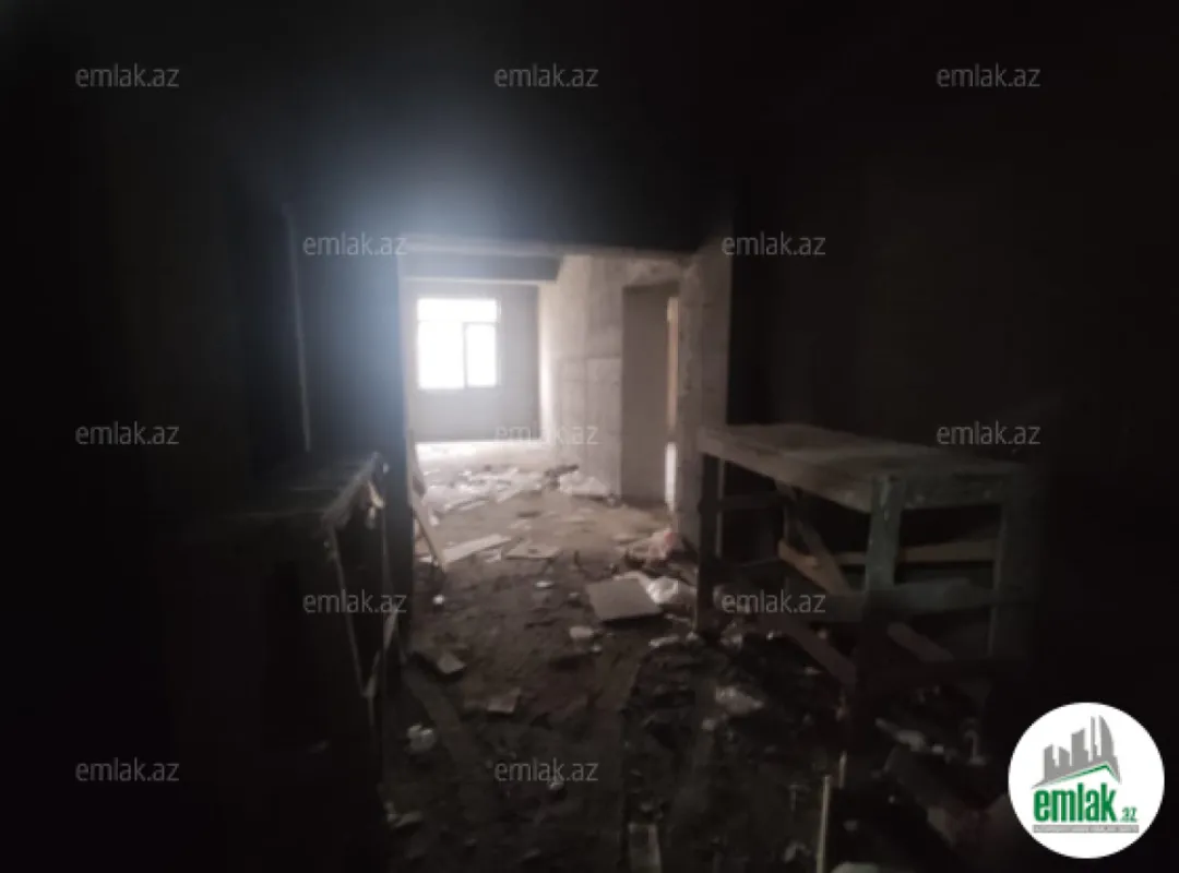 Satılır 3 otaqlı yeni tikili 105 m²