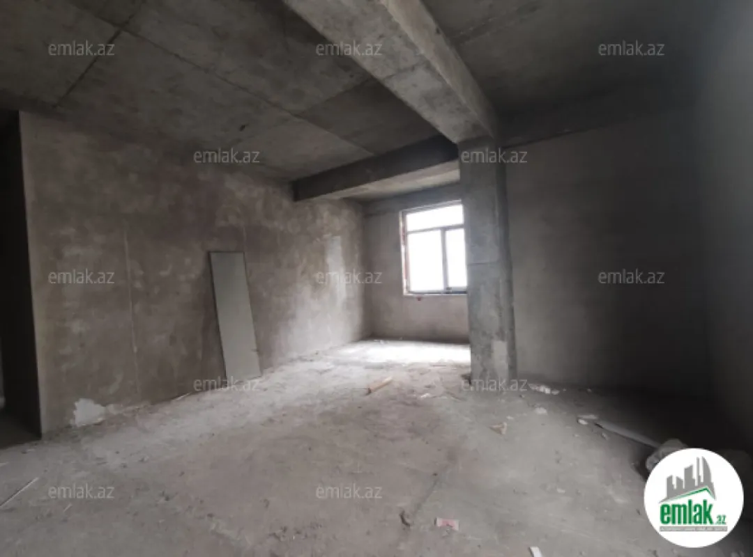 Satılır 3 otaqlı yeni tikili 105 m²