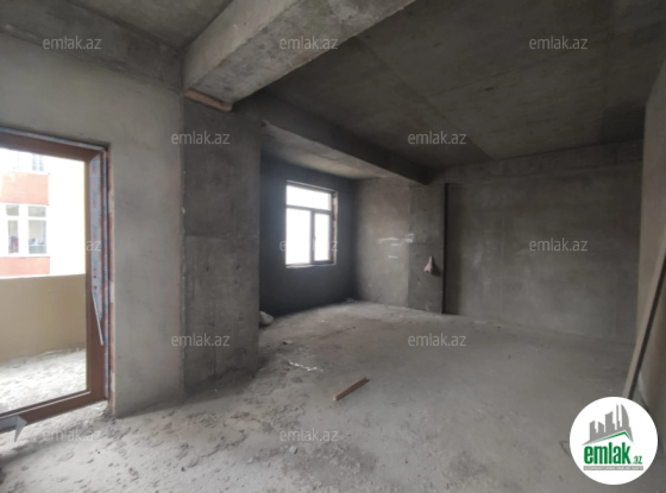 Satılır 3 otaqlı yeni tikili 105 m²