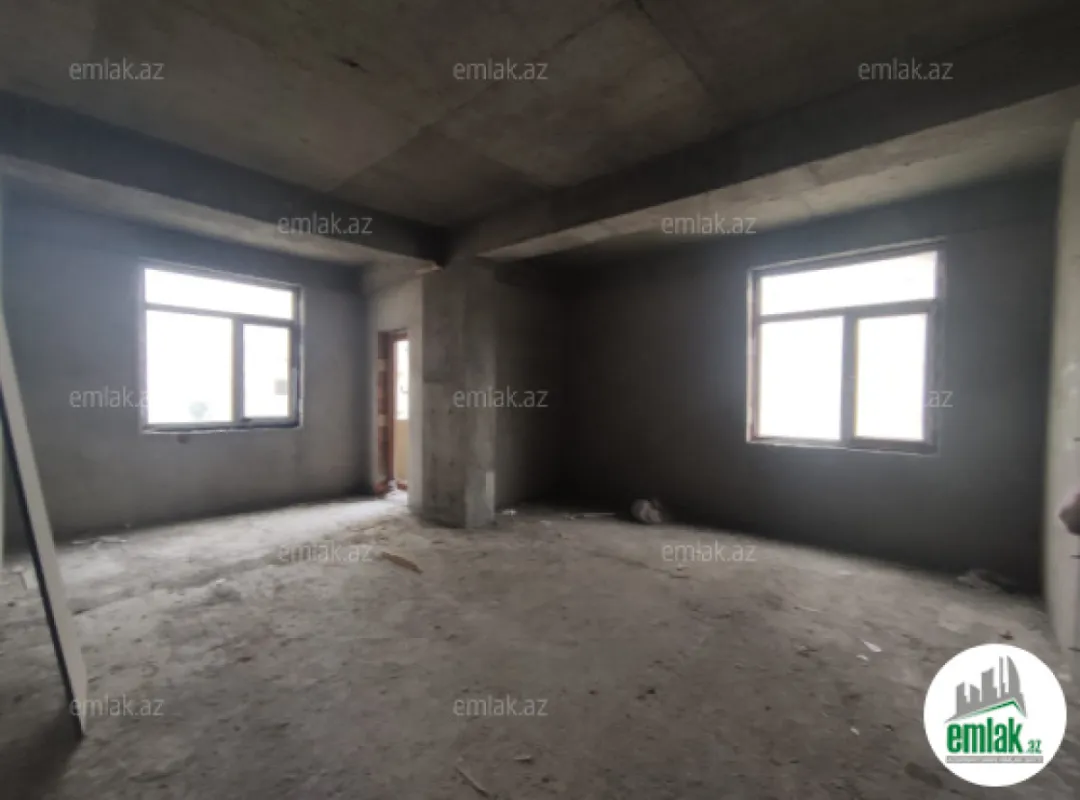 Satılır 3 otaqlı yeni tikili 105 m²