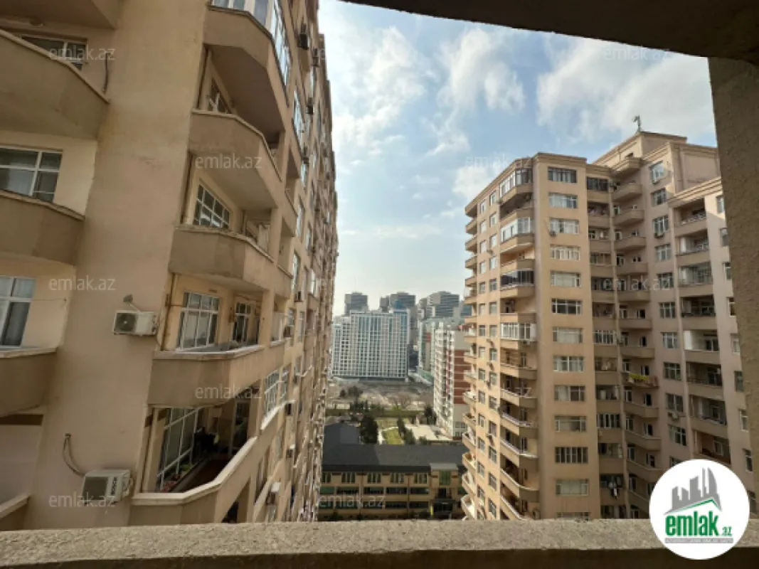 Satılır 3 otaqlı yeni tikili 152 m²
