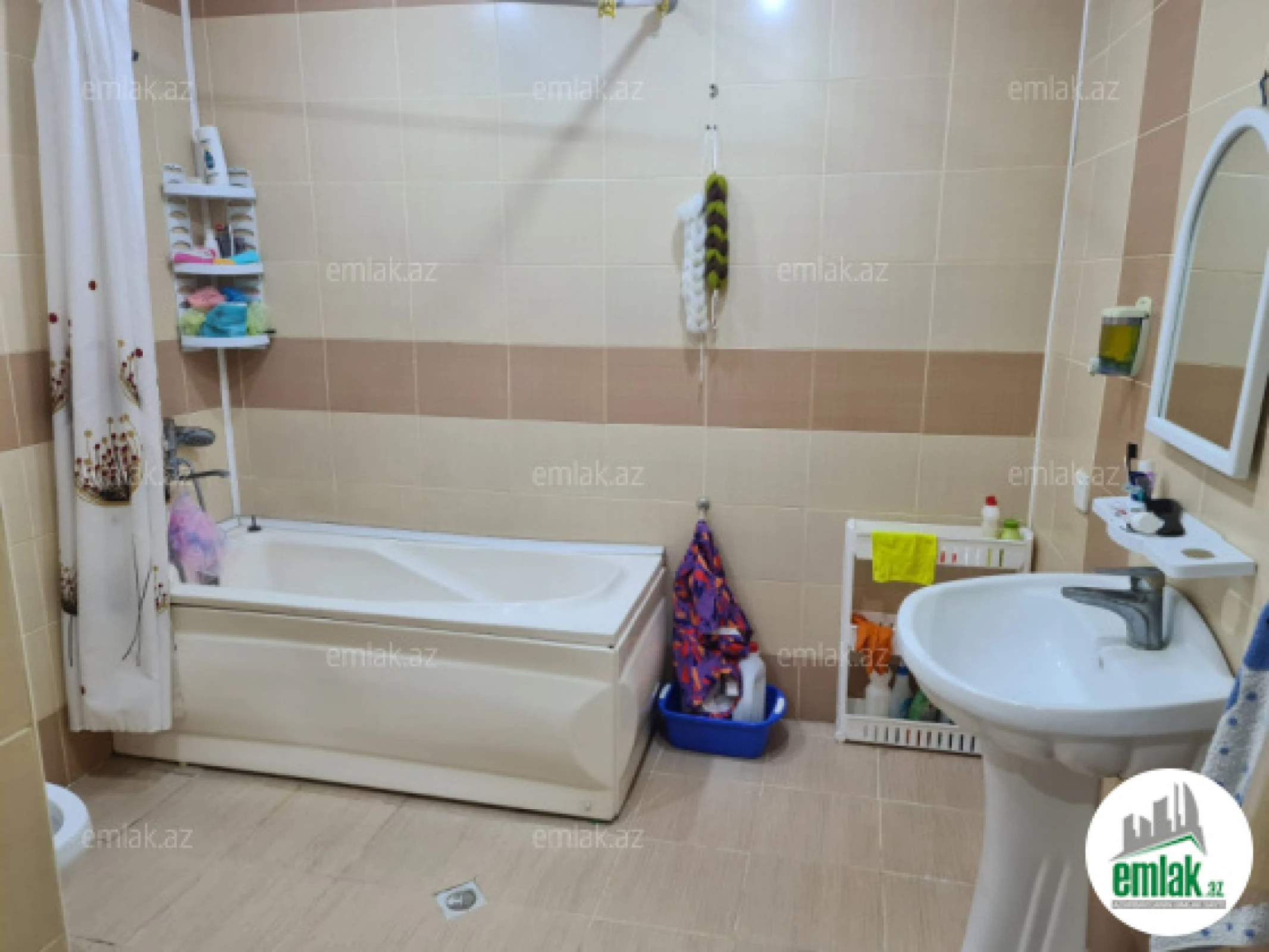 Satılır 3 otaqlı yeni tikili 152 m²