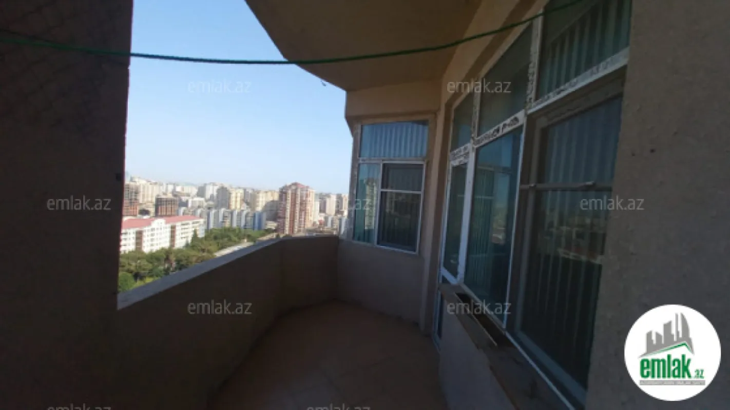 Satılır 3 otaqlı yeni tikili 152 m²