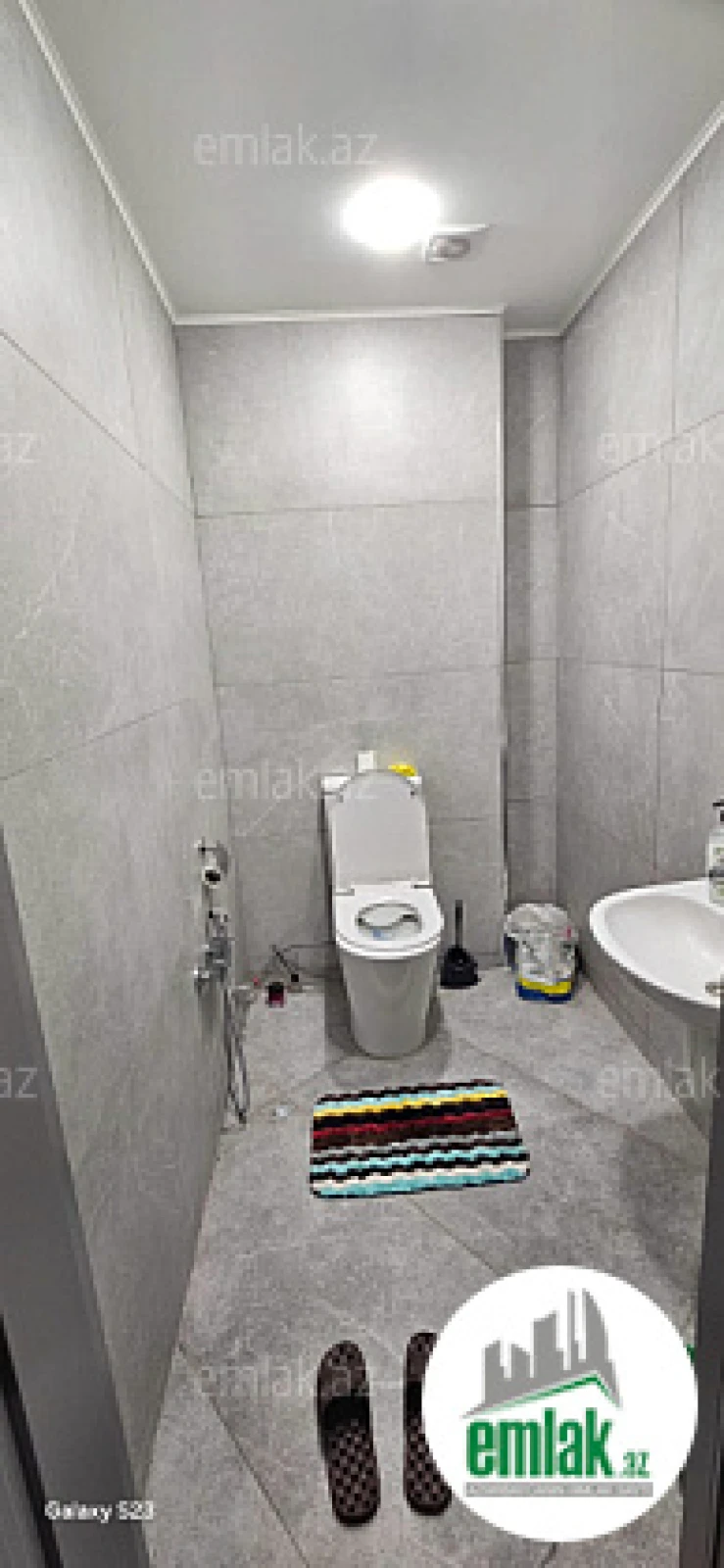 Satılır 2 otaqlı yeni tikili 85.6 m²