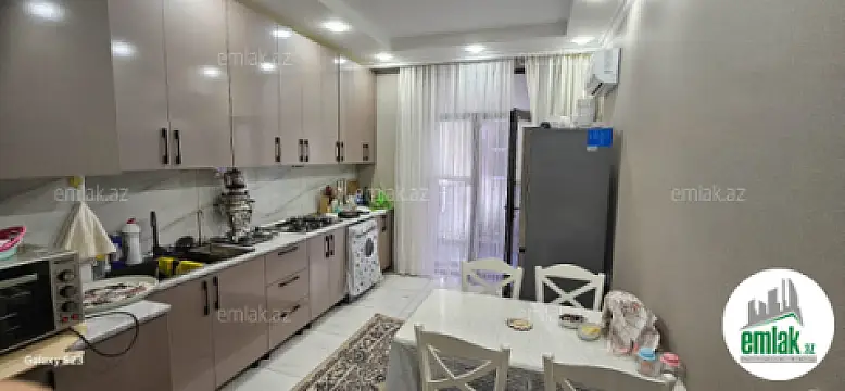 Satılır 2 otaqlı yeni tikili 85.6 m²