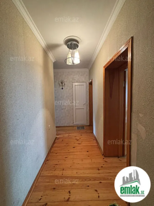 Satılır 3 otaqlı köhnə tikili 75 m²