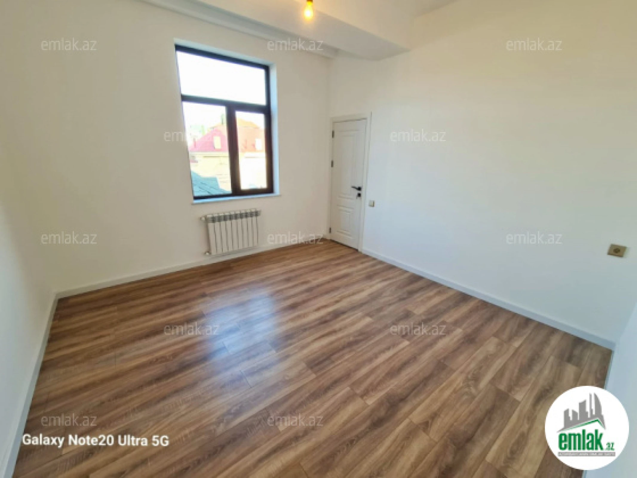 Satılır 3 otaqlı yeni tikili 130 m²