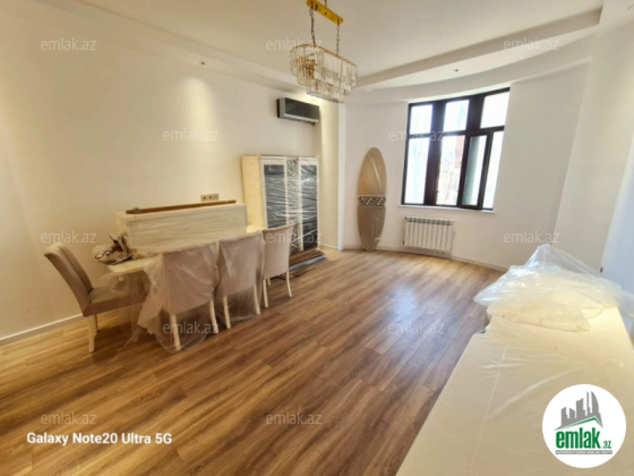 Satılır 3 otaqlı yeni tikili 130 m²