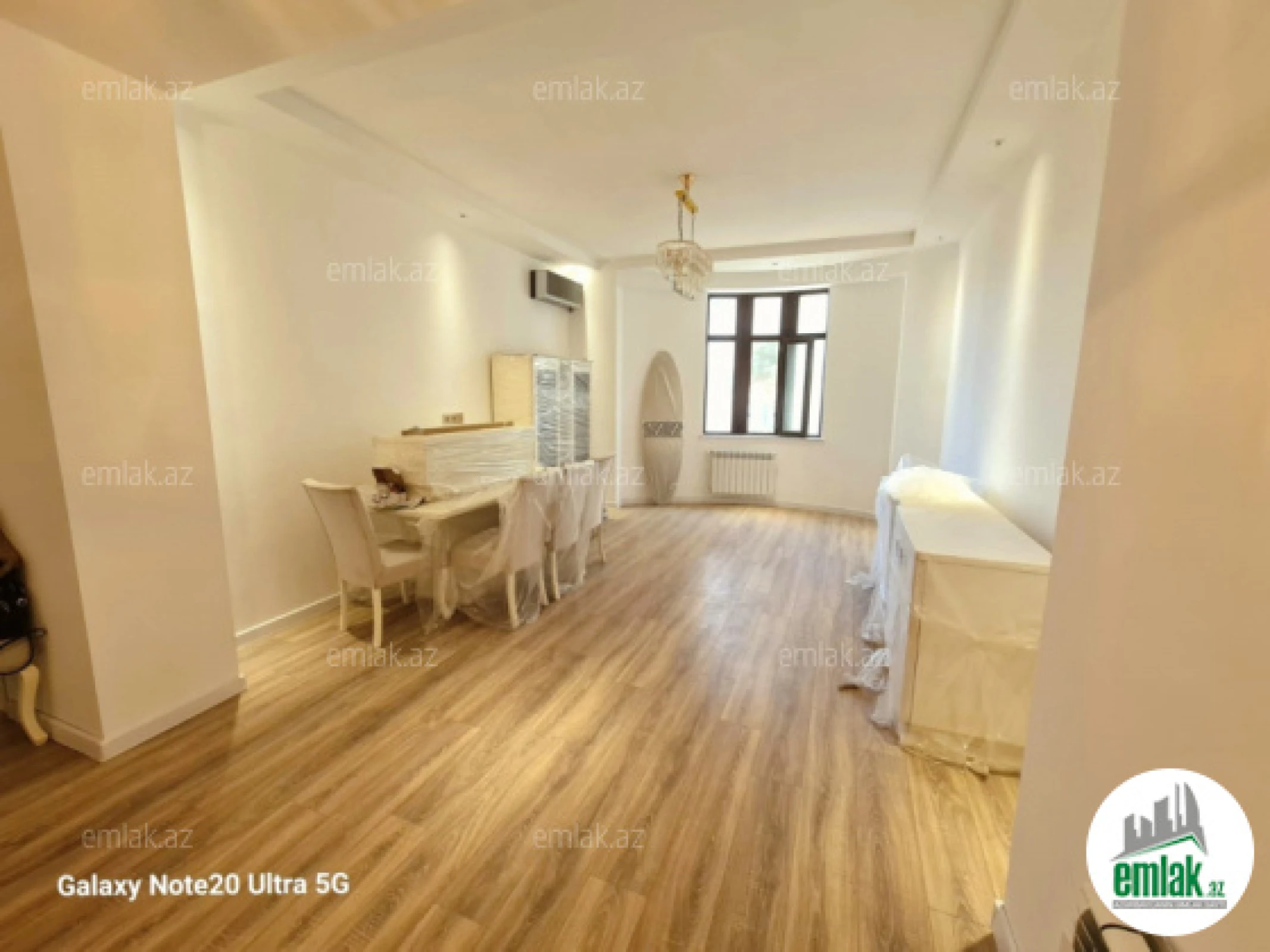 Satılır 3 otaqlı yeni tikili 130 m²