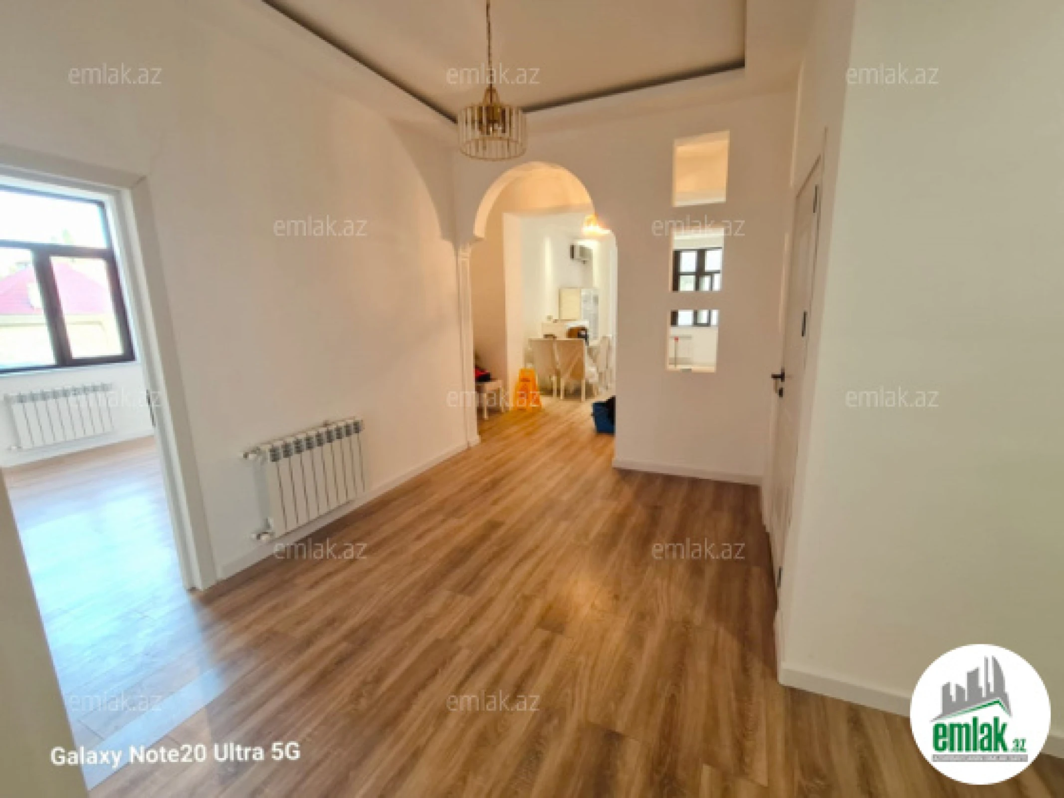 Satılır 3 otaqlı yeni tikili 130 m²